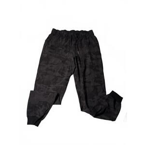 Lululemon camo joggers womens 10 good condition